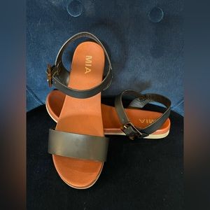 MIA Women’s Size 8 Sandals
